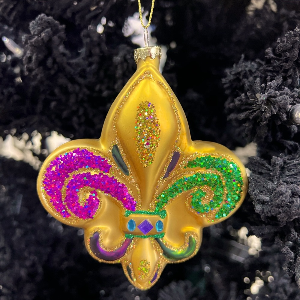 December Diamonds- Fleur de Lis Ornament